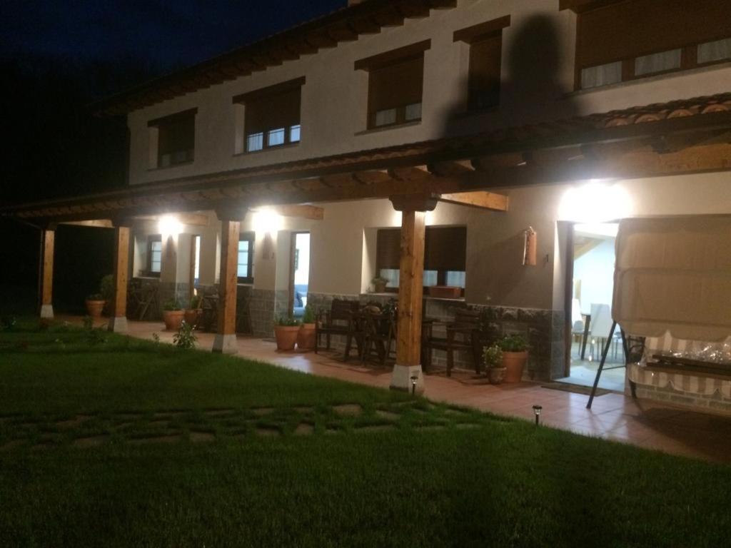 La Llastra De Garana Llanes Exterior foto